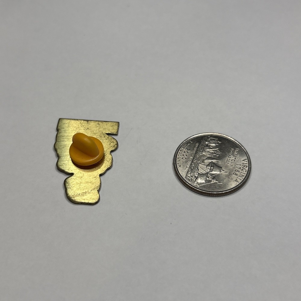 Lapel Pin - Kangaroo Multisav S84