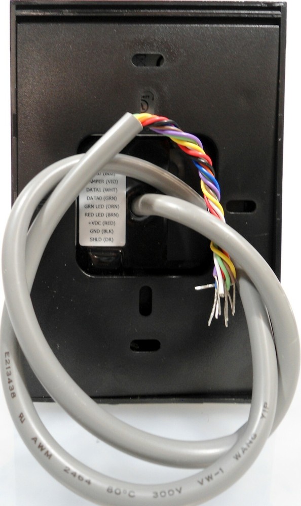 HID multiCLASS Wall Switch Smart Card Reader 6136CKX000000 90-Day Warranty