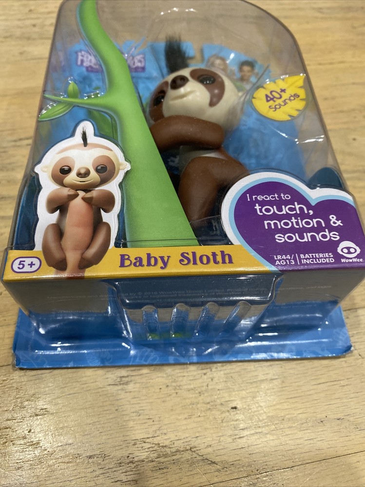 Fingerlings Sloth Authentic WowWee Kingsley Fingerling