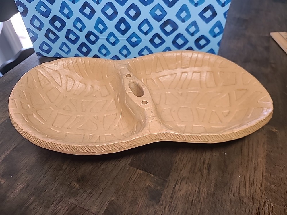 Vintage Peanut Shaped Nut Dish Nutcracker Holder Plastic Or Composite