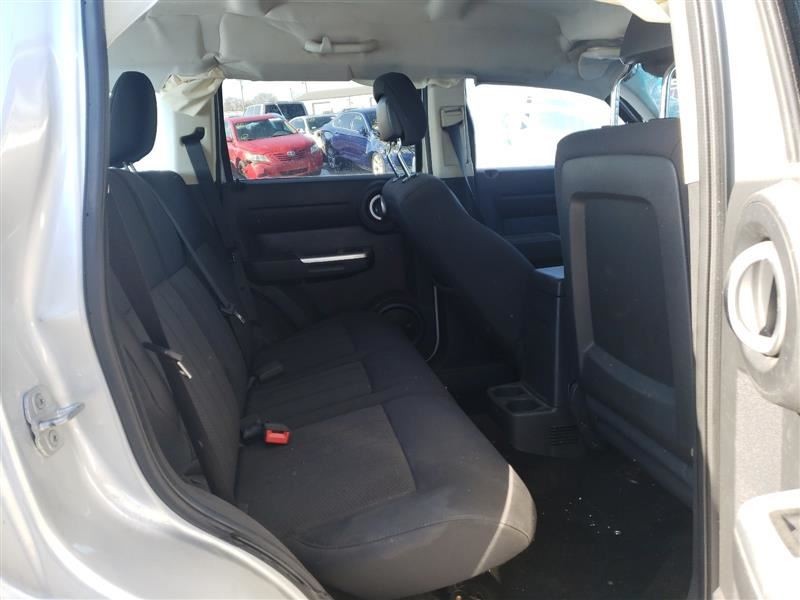 2010-12 JEEP LIBERTY RF RIGHT FRONT PASSENGER DOOR MODULE