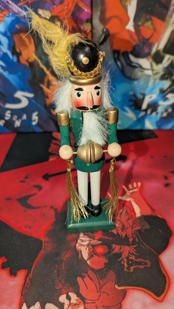 Chritmas Tree Shops 7" Inch Nutcracker W/ Cymbals