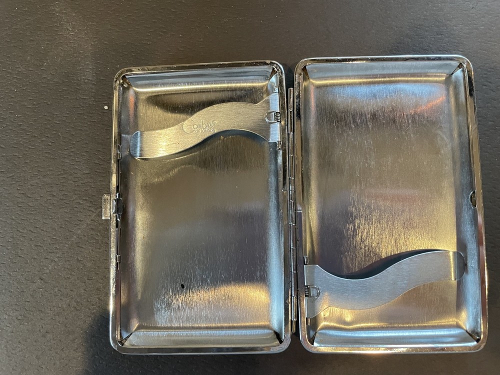 Colibri Cigarette Case