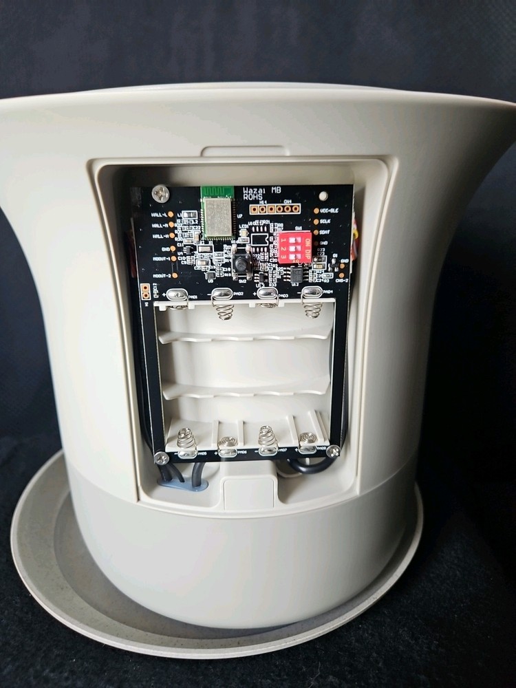 Wirelessly Autonomous Gardening Assistant