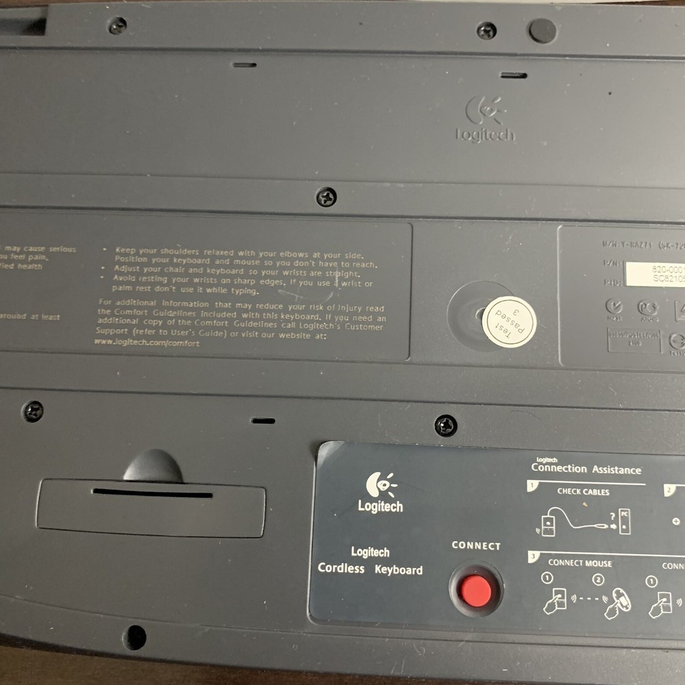 2005 Logitech Wireless Keyboard Y-RAZ71 (SK-7207 C) Tested Working