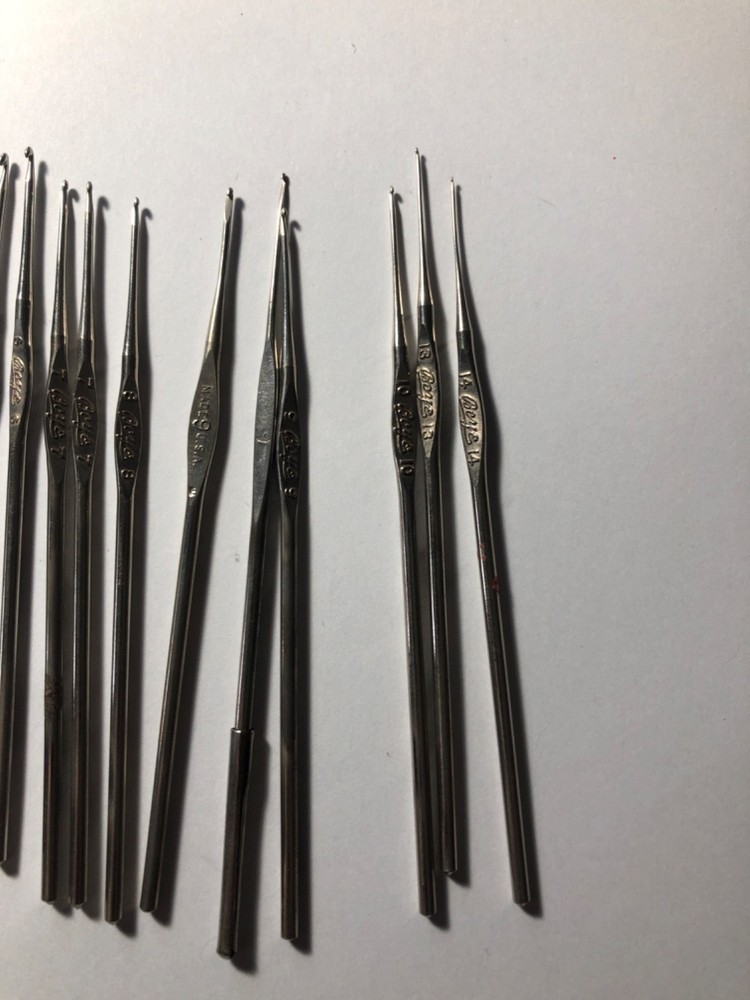 Boye Crochet Hooks 16 Pcs Lot