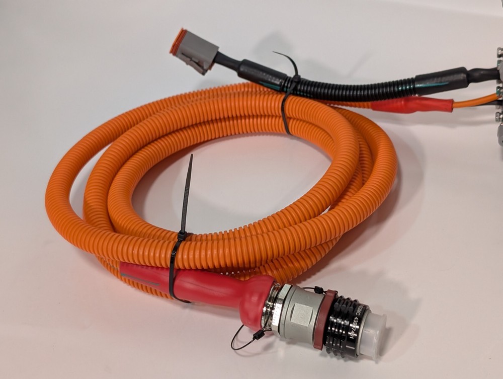 Suzhou Yiwei Lianke HVH-K1020001CD80 PTC Water Heater For Electric Vehicles 10kw