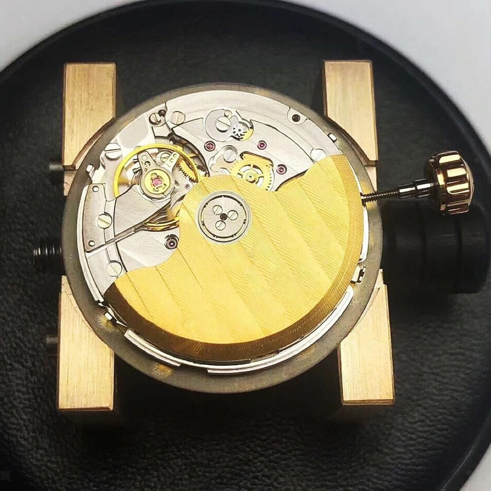 2Pcs Brass Watch Movement Holder Fixed Base Multi Function for Watchmaker Watch