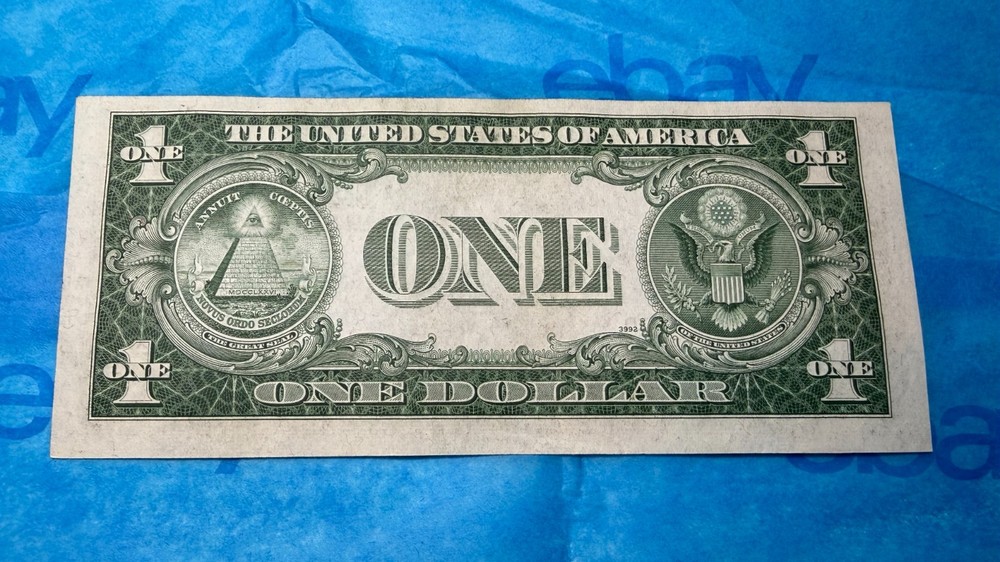 💵 $1 Silver Certificate – Uncirculated Blue Seal – 1935 Note Perfect Notes 💙