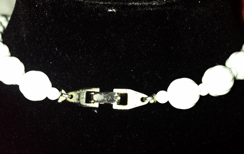 Handmade beaded White necklace