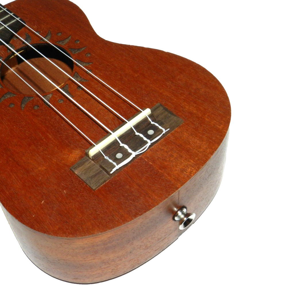Qmi UK-21 Soprano 21' ukulele