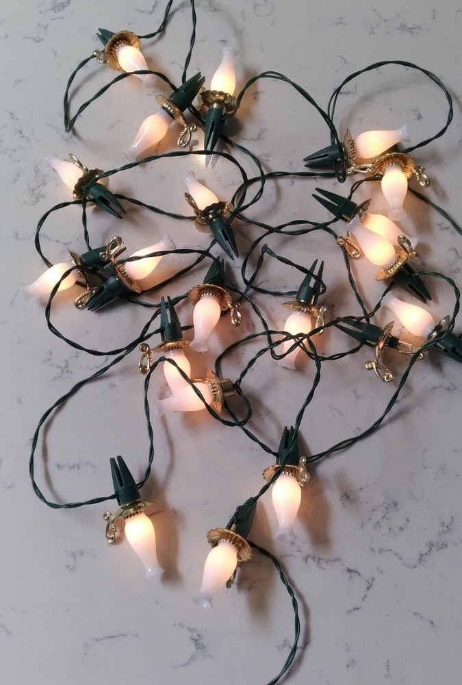 Vintage Colonial Style Lantern String Of Lights. READ DESCRIPTION