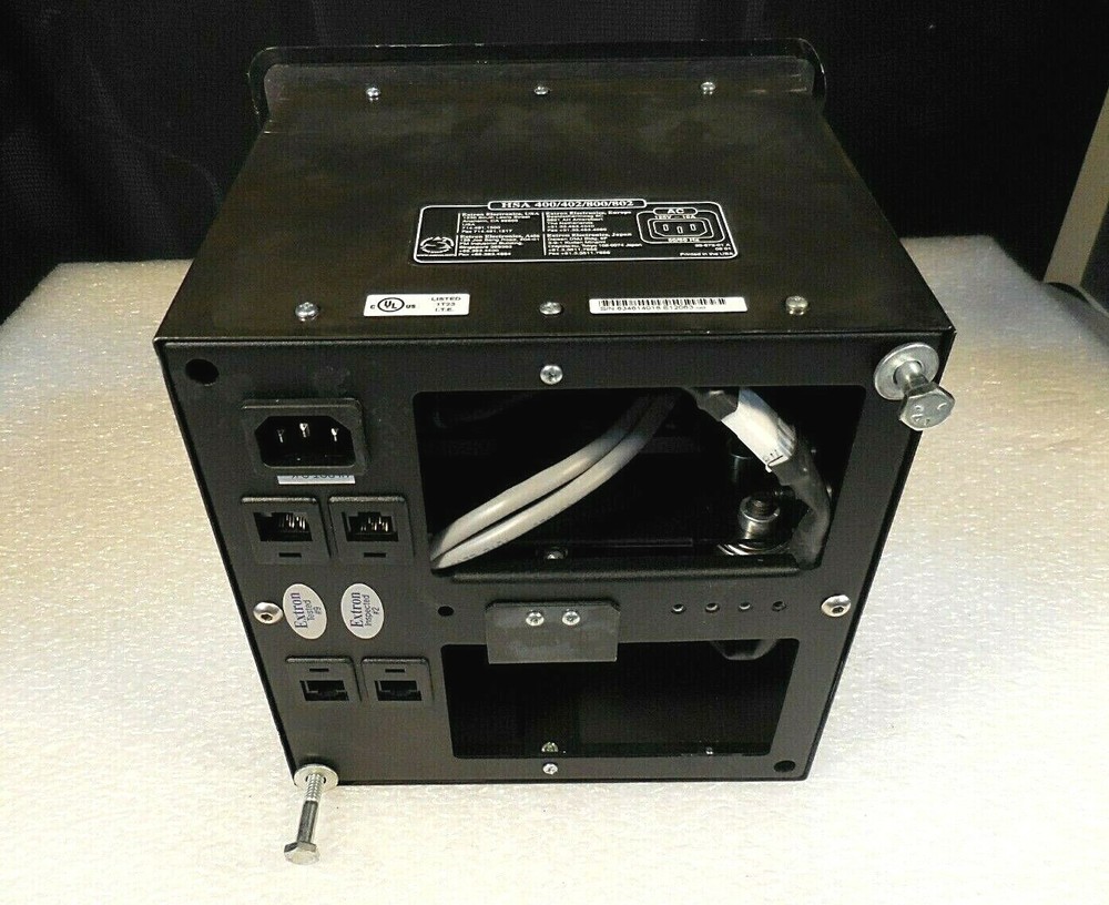 Extron HSA 400/402/800/802, 33-673-01 A Hideaway Surface Access Table Panel