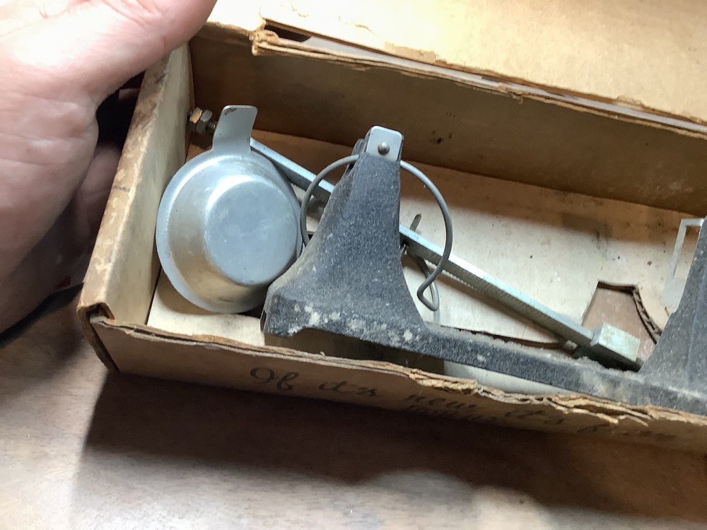 Micro-Precision Model 501 Powder Bullet Scale Vintage Reloading 1670