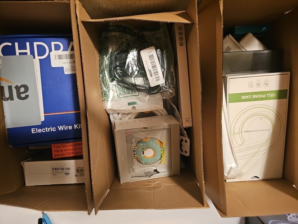 Small "TECH ORIENTED" Mystery/Grab Box!