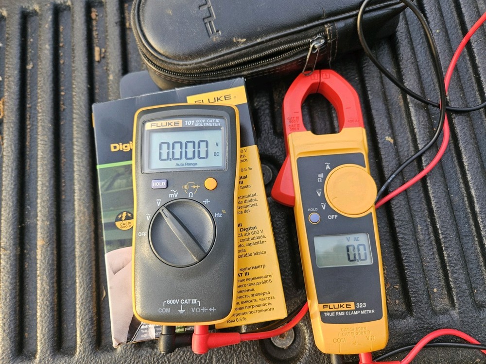 Fluke 101/323 HVAC Combo Kit Used