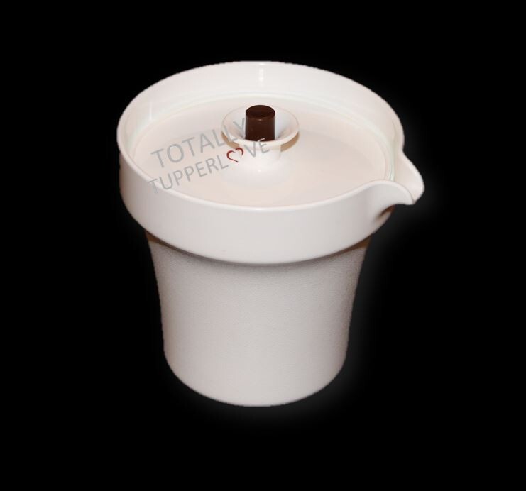 Tupperware Creamer Pitcher Push-Button White & Brown 1210 EUC ❤️