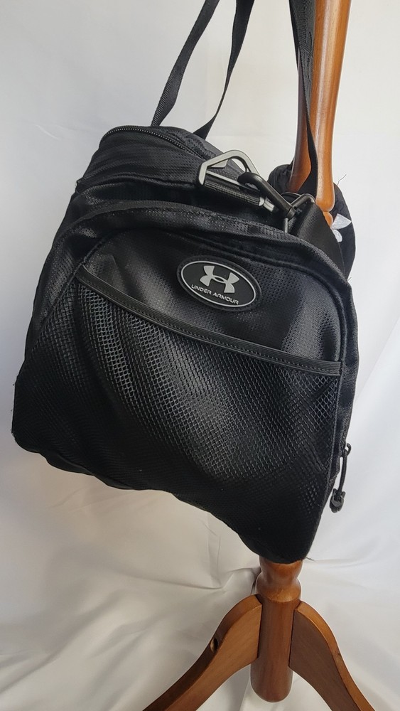 Under Armour duffel bag in black.