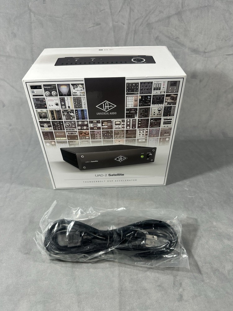 Universal Audio UAD-2 Satellite Quad Core Thunderbolt Interface – Brand New!