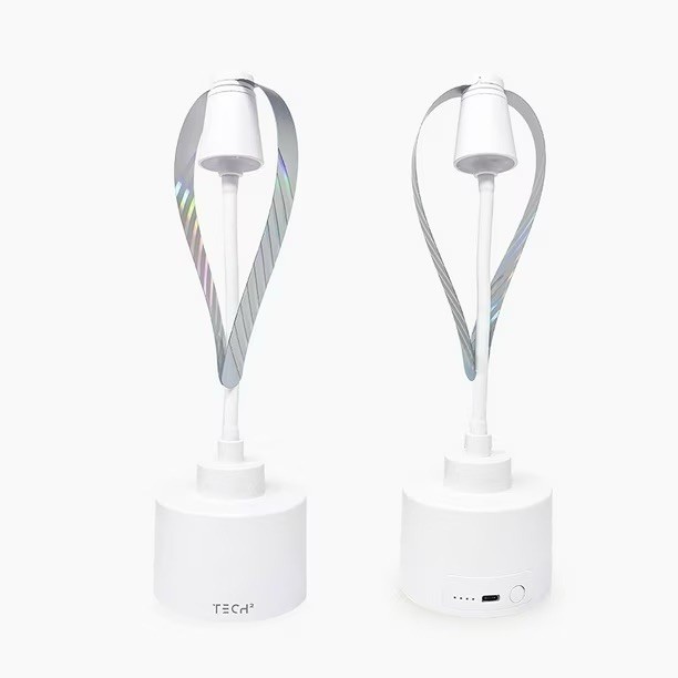 Tech Squared Fly Fan 2pack with Lamp and Powerbank - White