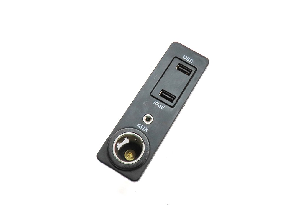 2013 RANGE ROVER EVOQUE (L538) AUXILIARY AUX USB 12V PLUG SOCKET JACK PANEL