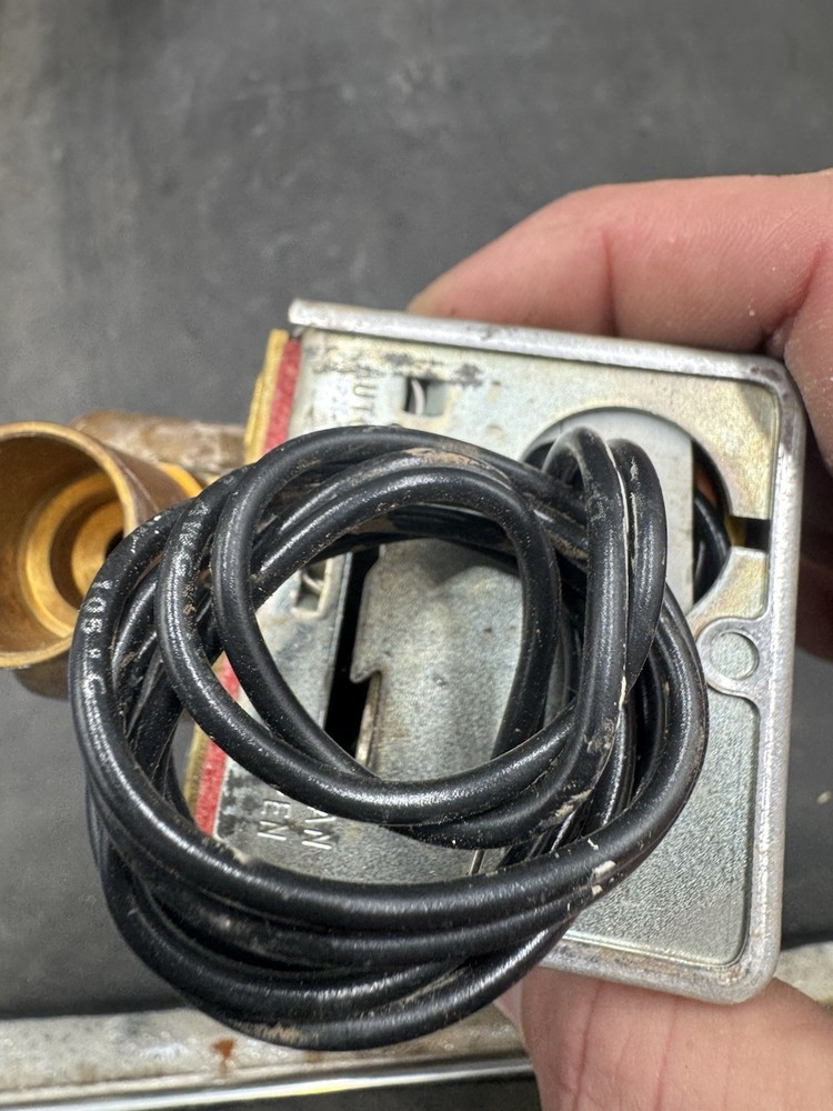 Honeywell V8043A1029 Motorized Zone Valve Removable Powerhead