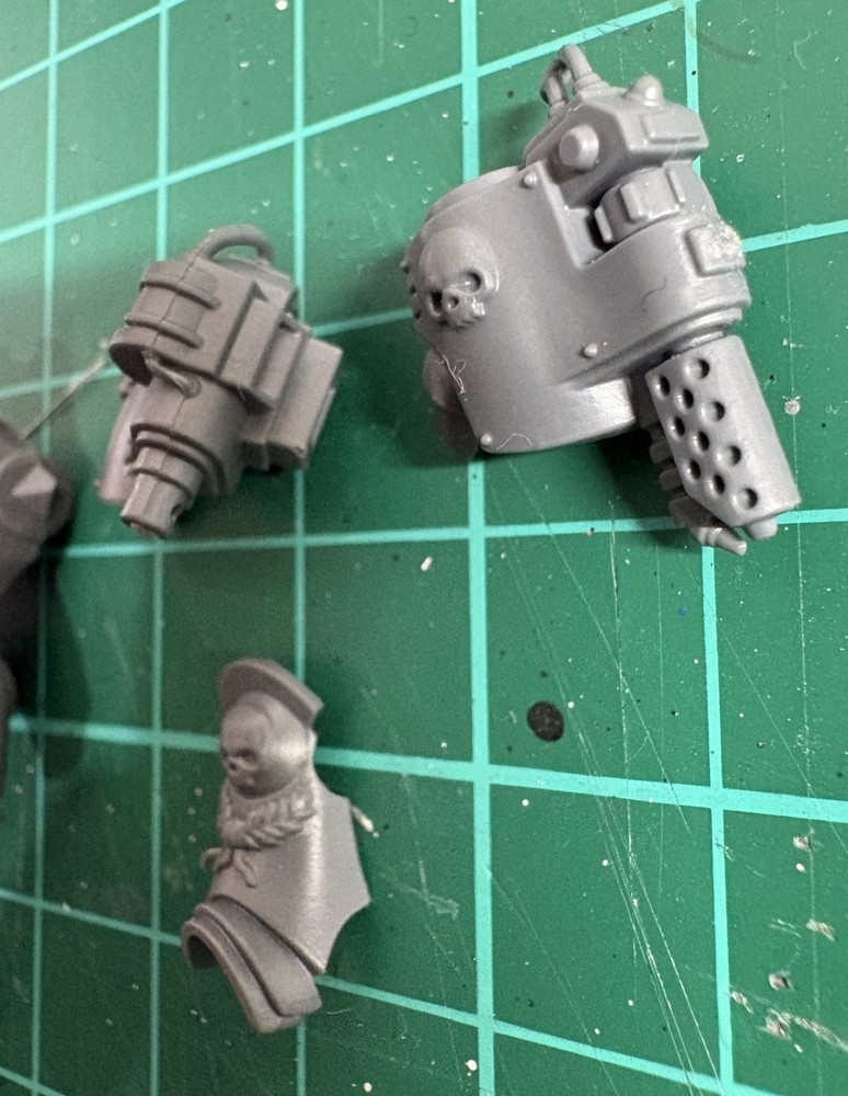 Warhammer 40K Primaris Aggressors Sergeant Upgrade Pack – Variant C Compatible