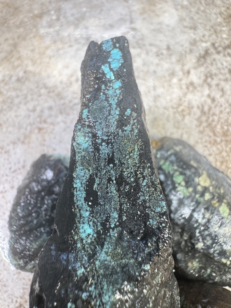 Natural Hubei turquoise nuggets