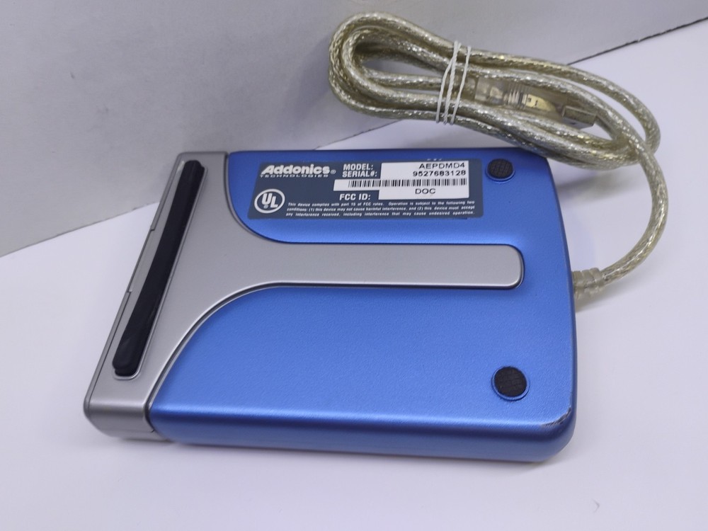 Addonics DIGIDrive All-In-One Flash Memory Reader Writer AEPDMD4