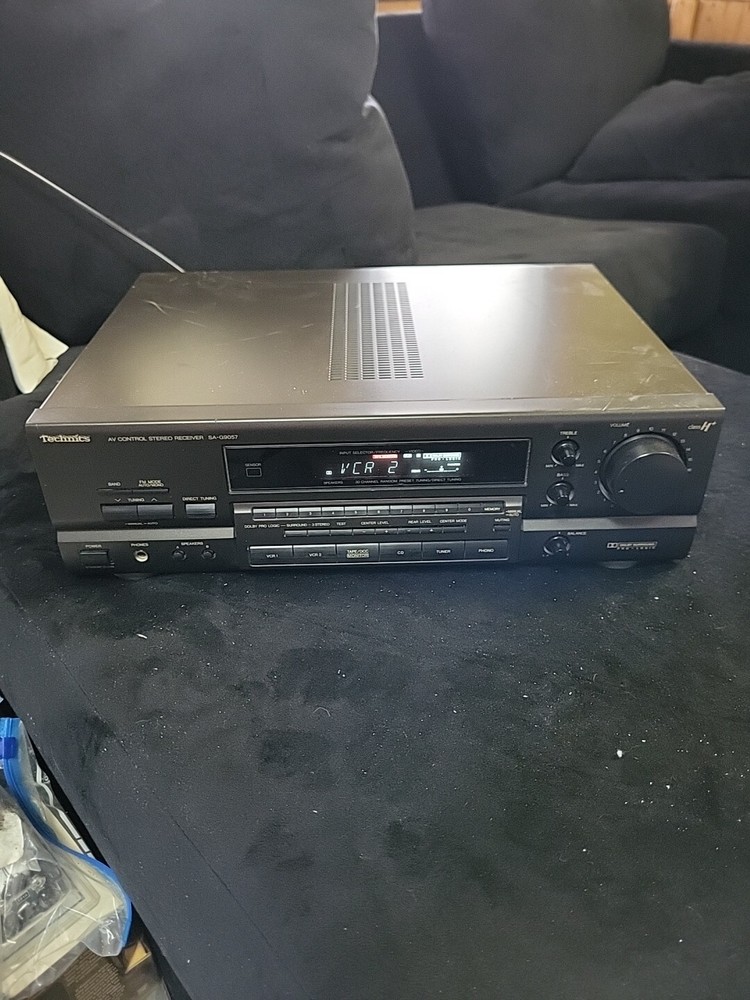 Vtg Technics AV Control Stereo Receiver SA-G9057-Powers On