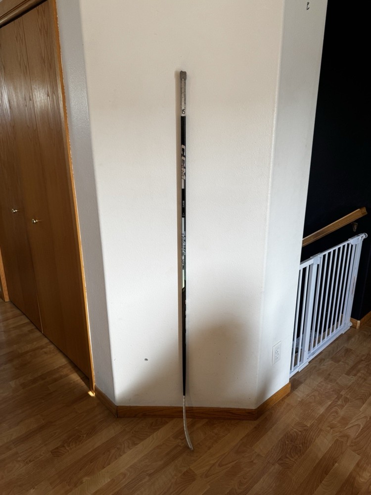 Used CCM Tacks