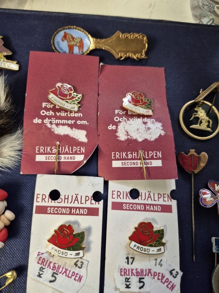 Swedish Badges Assorted 5