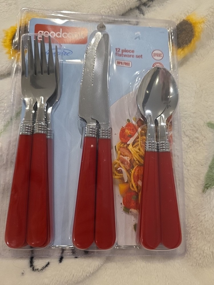GOODCOOK Essentials 12-Piece Flatware Set Red