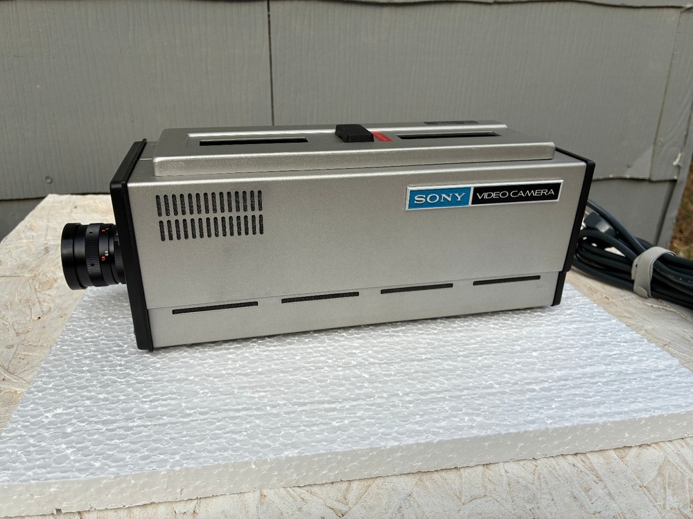 Sony 3250S Video Camera (Vintage)