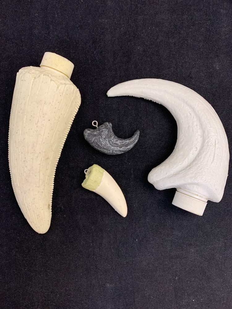 Teeth Claw Faux Plastic Bone Mixed lot