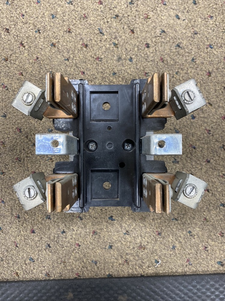 CHALLENGER / BRYANT  Replacement Meter Socket 200 Amp 120/240v  4 Jaw