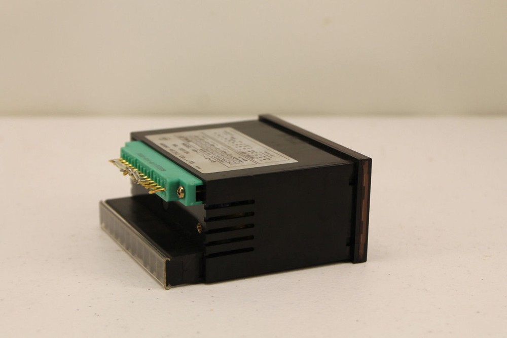 Asahi Keiki AM-111-12-15 Digital Meter