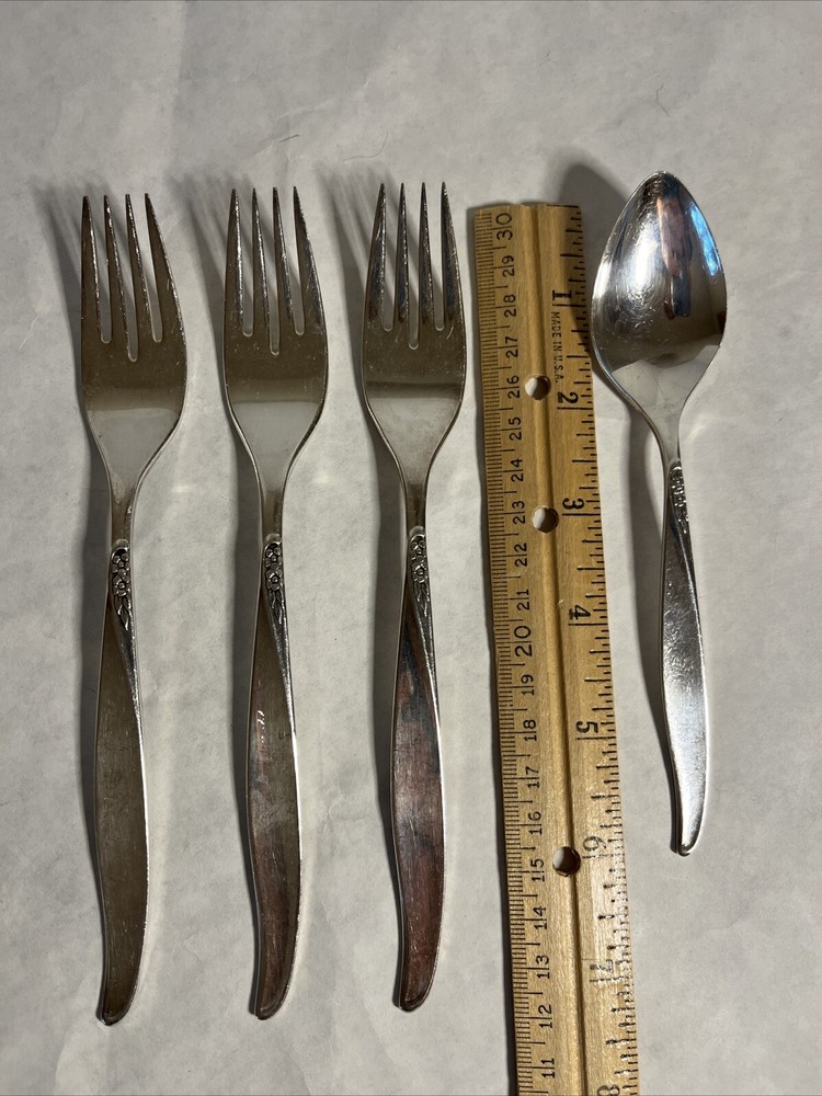 Oneida Community Silverplate Flatware Winsome 1 Teaspoon 3 Dinner Forks