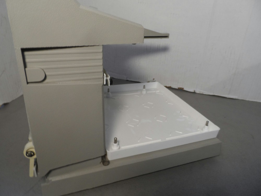 Beckman SC100 Autosampler