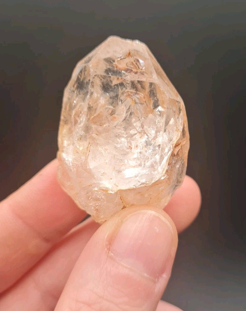 Pakistan Petroleum Quartz, 32g