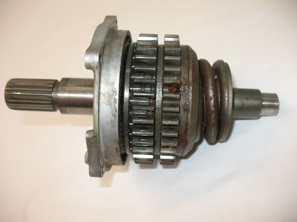 75 HONDA GOLDWING GL1000 ALTERNATOR SHAFT