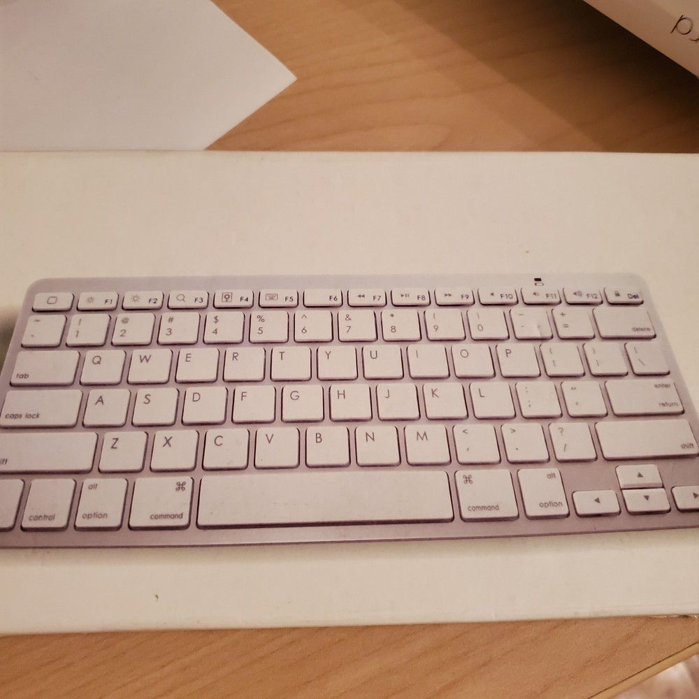 New X5 Bluetooth Wireless Mini Keyboard Apple iOS & Android Phone Tablet White