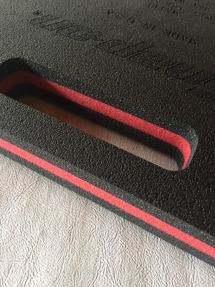 Snap-on Kneeling Mat. 8-1/2" X 13"