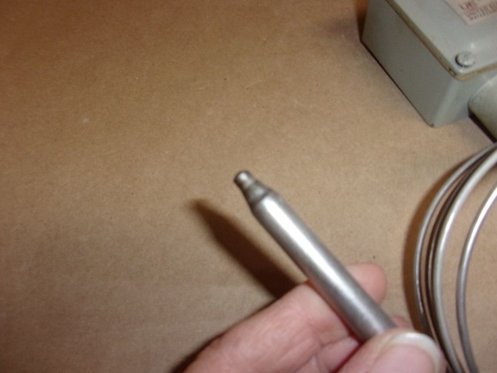 United Electric Temperature Switch F7 9214