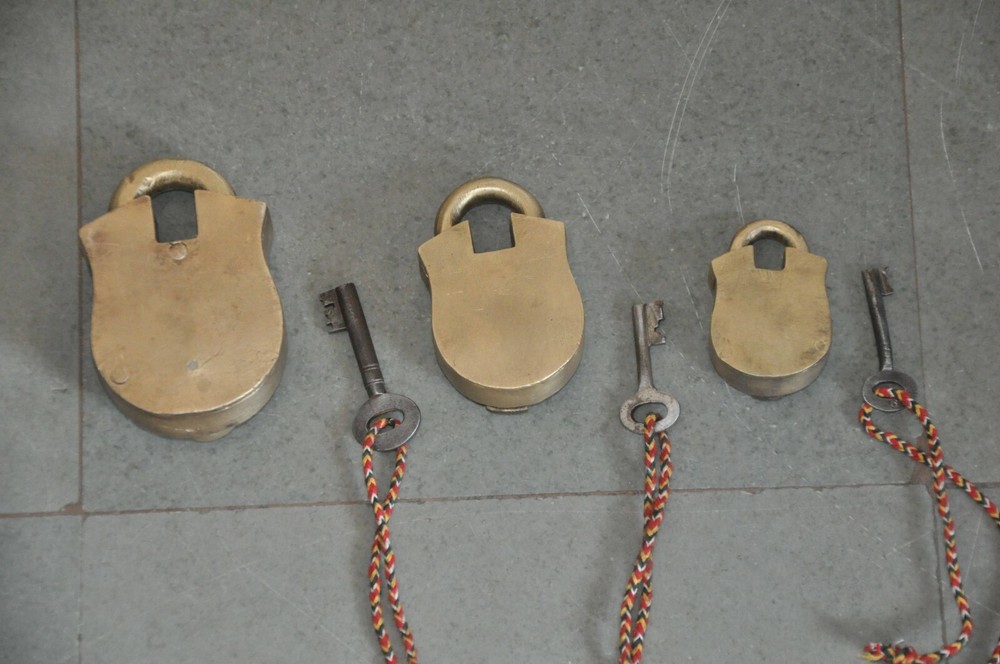 3 Pc Vintage Brass Bird & Lines Engraved Handcrafted Padlocks