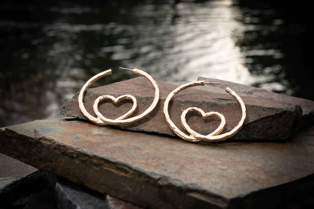 Matted Heart Post Earring