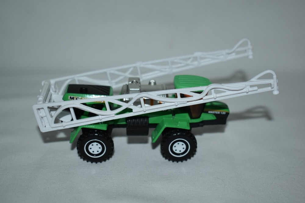 Matchbox Diecast Master 120 Crop Sprayer McCarthy