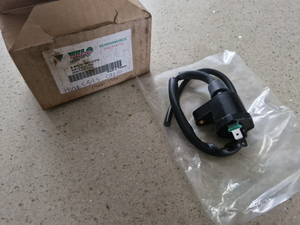Honda CB 125 CD 250 Ignition Coil NOS