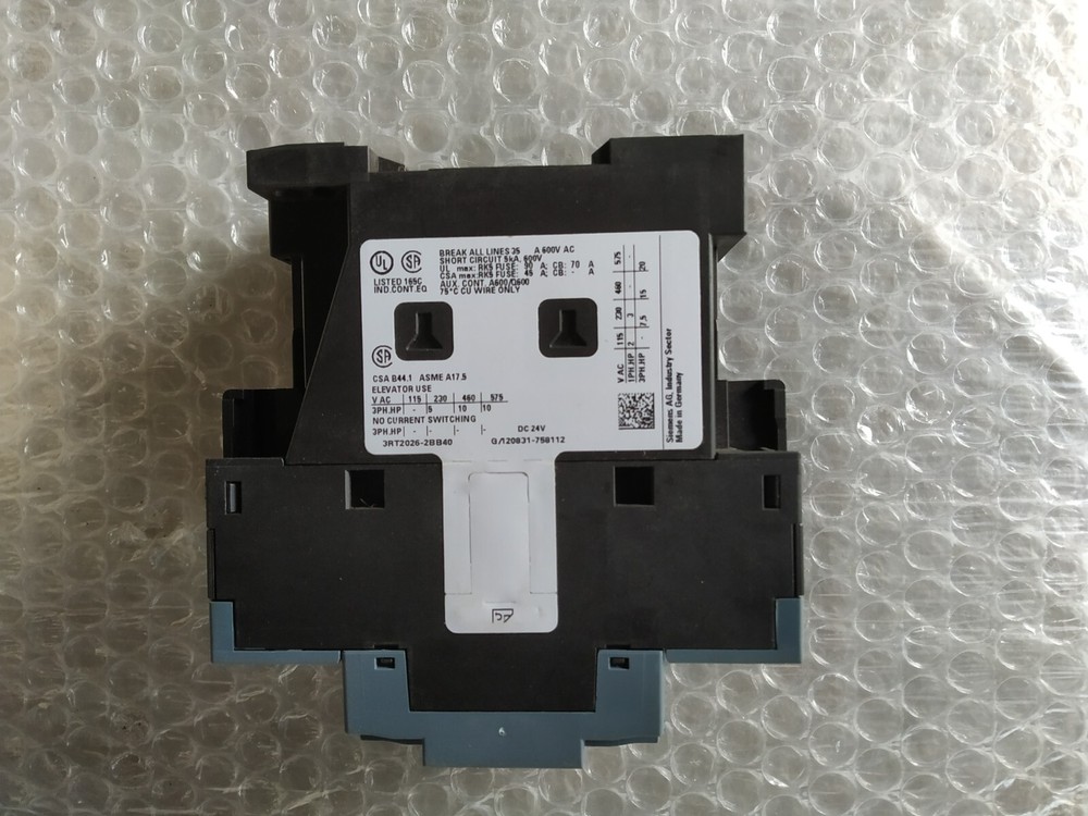 Siemens 3RT2026-2BB40 power contactor
