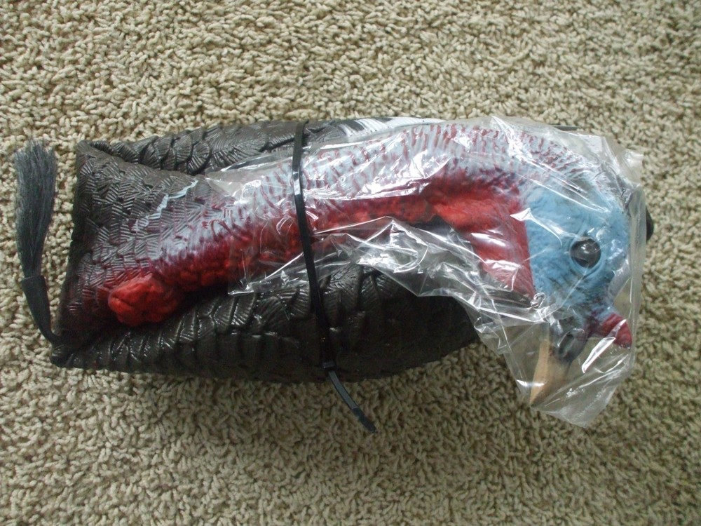 FLEXTONE FUNKY CHICKEN TURKEY HUNTING DECOY
